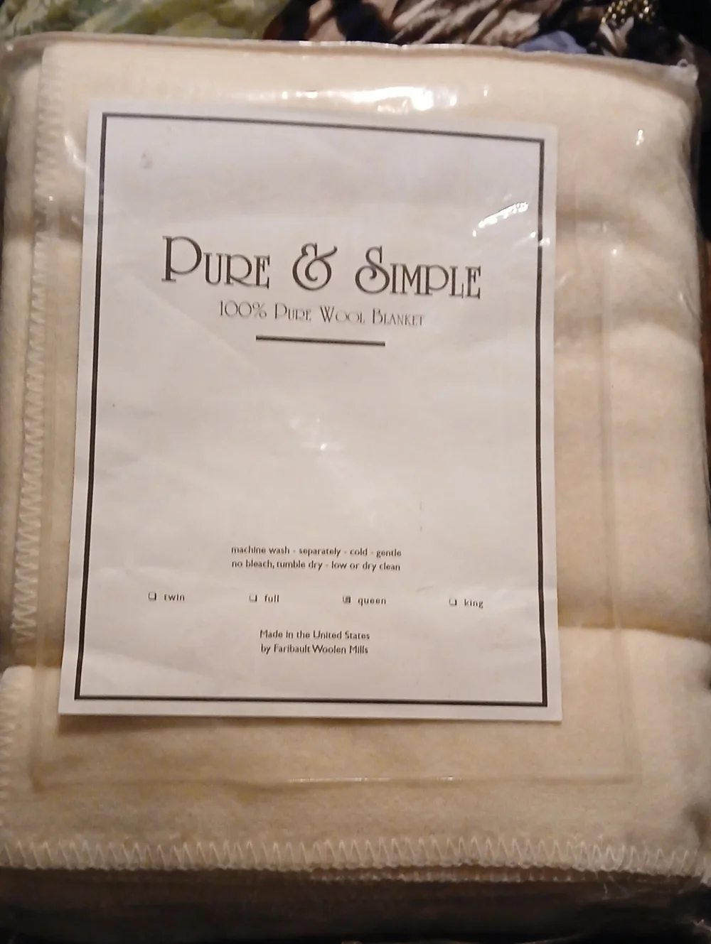 Queen Size Cream Wool Blanket - 100% Wool NWT made by Pure and simple